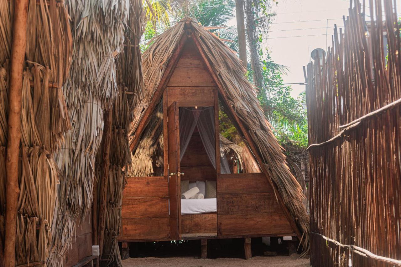 Mapache Hostel&Camping Isla Holbox Exterior foto