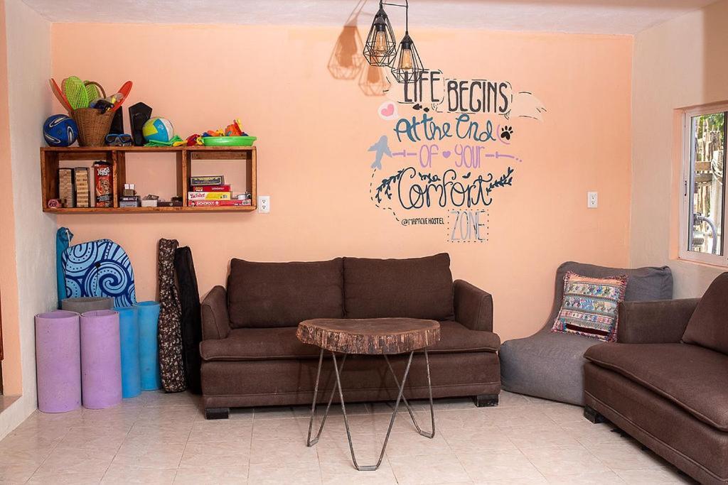 Mapache Hostel&Camping Isla Holbox Exterior foto