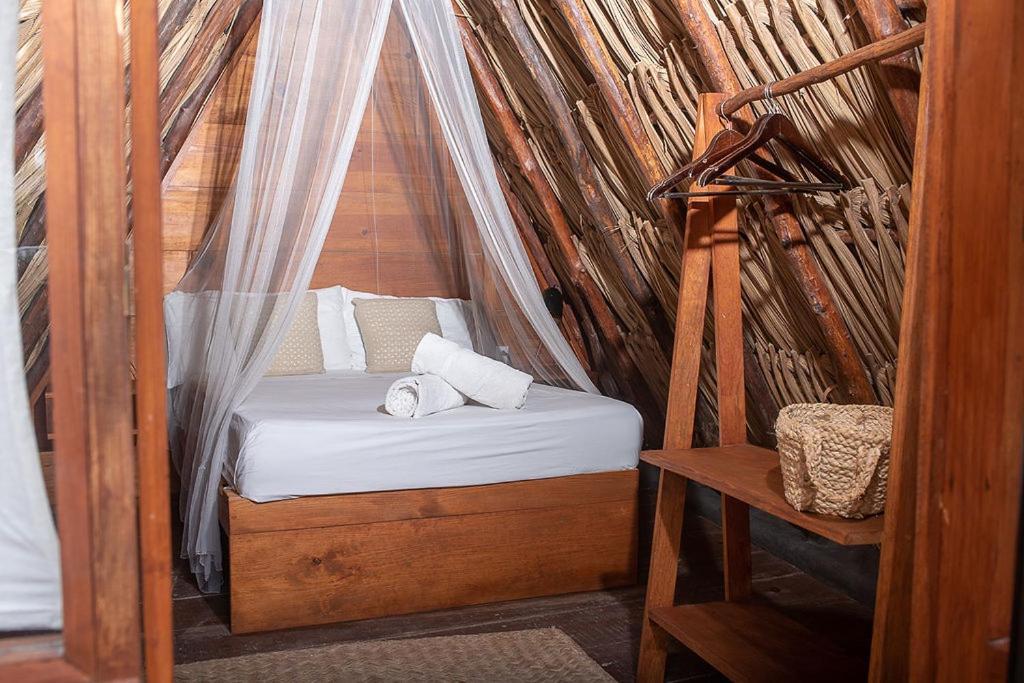 Mapache Hostel&Camping Isla Holbox Exterior foto